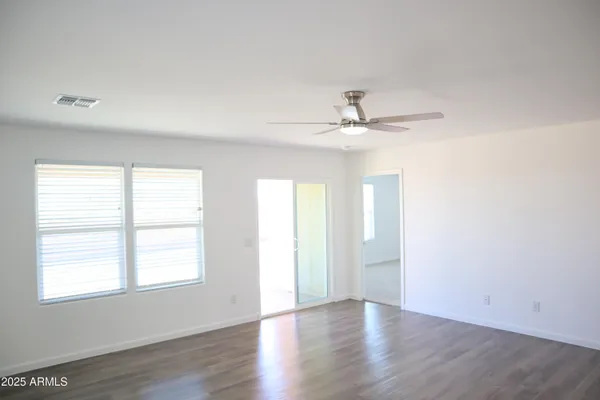 $2,000 | 1267 West Flowstone Trail, Benson, AZ 85602