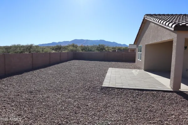 $2,000 | 1267 West Flowstone Trail, Benson, AZ 85602