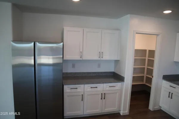 $2,000 | 1267 West Flowstone Trail, Benson, AZ 85602