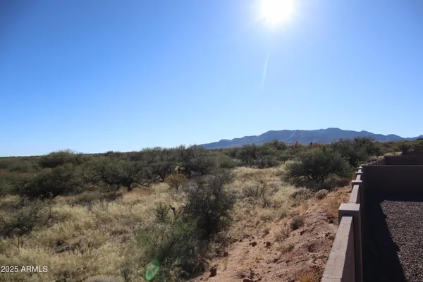 $2,000 | 1267 West Flowstone Trail, Benson, AZ 85602