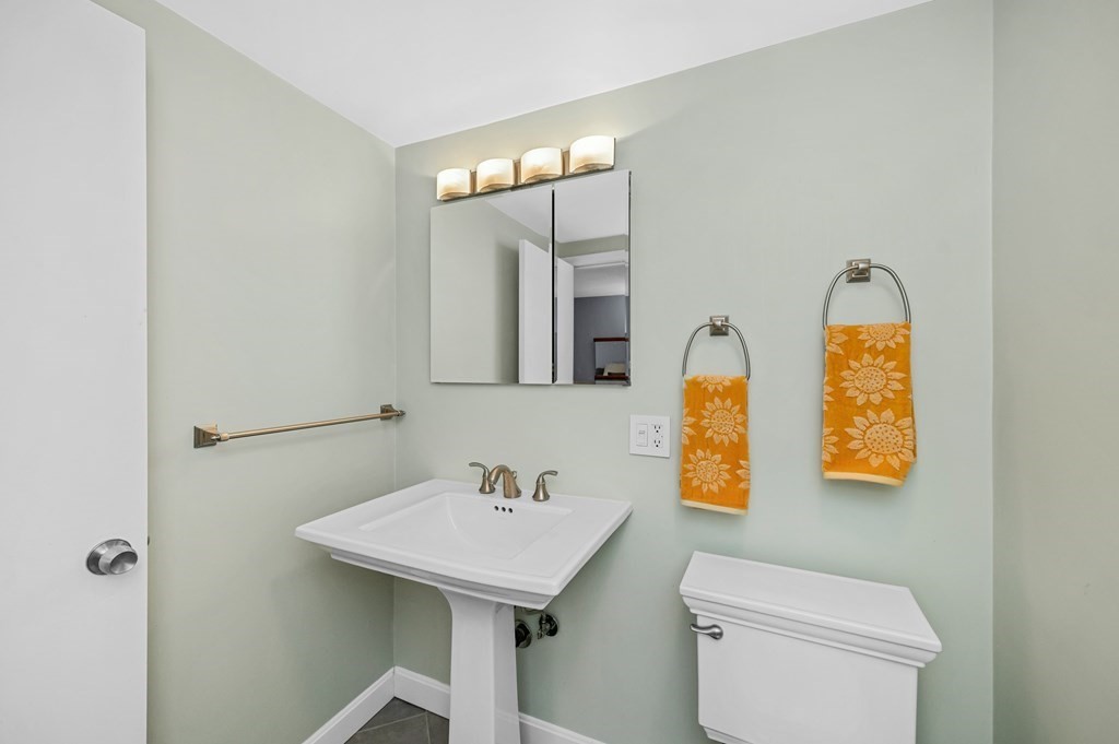 50 Park Street, Unit 22 Brookline, MA 02446 - Photo 10 of 13