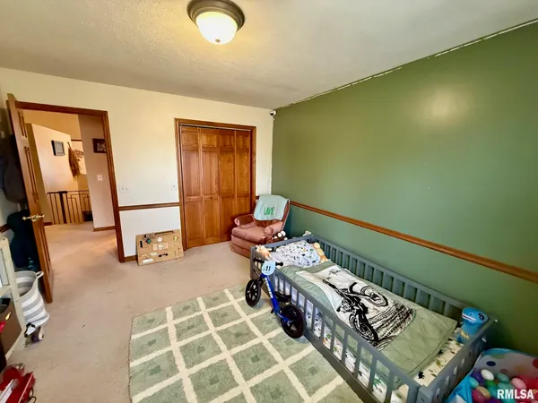 $159,000 | 19298 Pinecrest Road, Petersburg, IL 62675