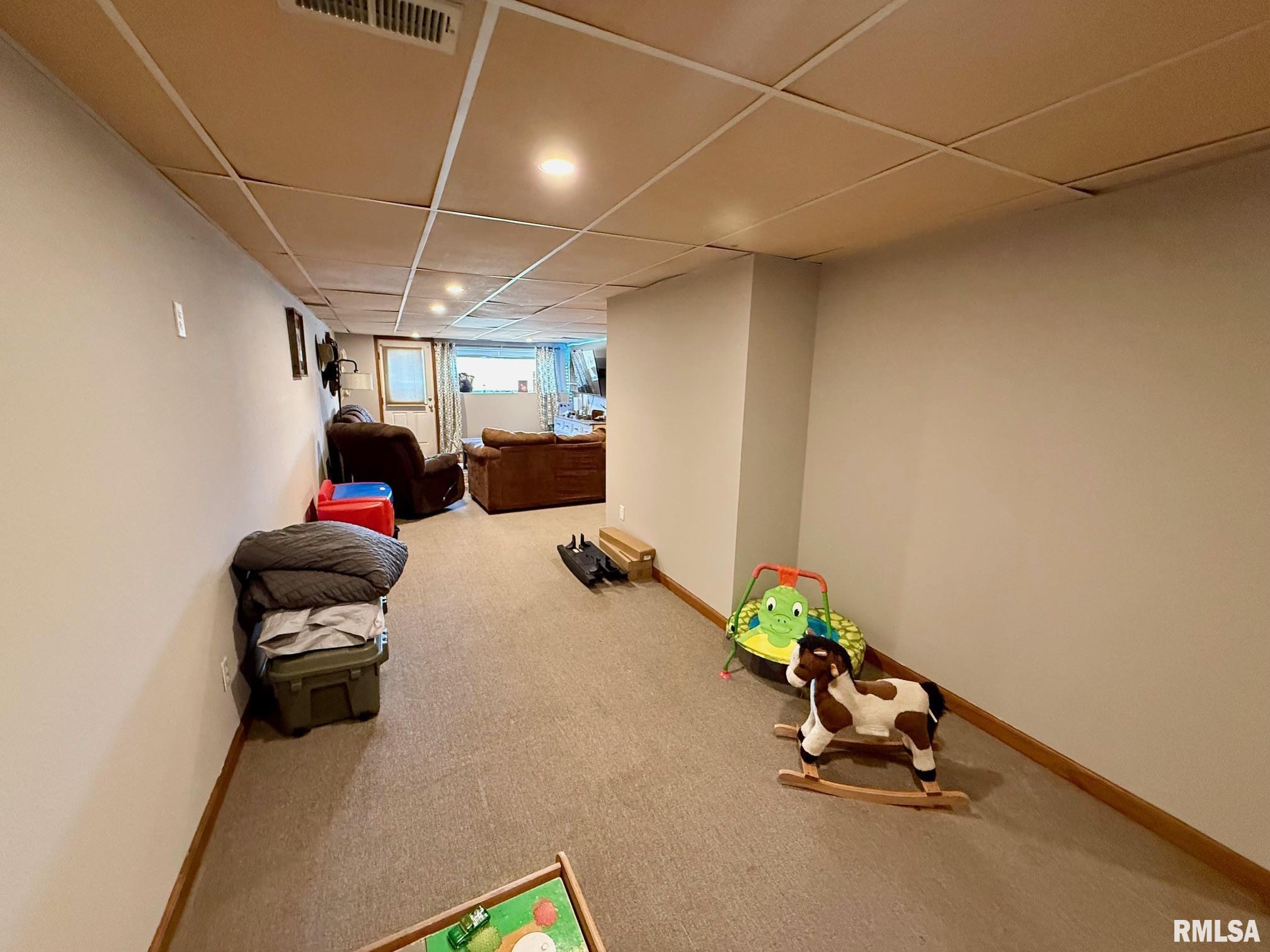 19298 Pinecrest Road Petersburg, IL 62675 - Photo 19 of 29