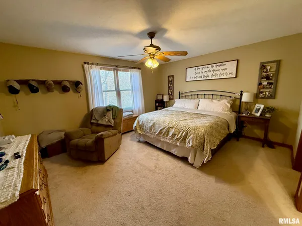 $159,000 | 19298 Pinecrest Road, Petersburg, IL 62675