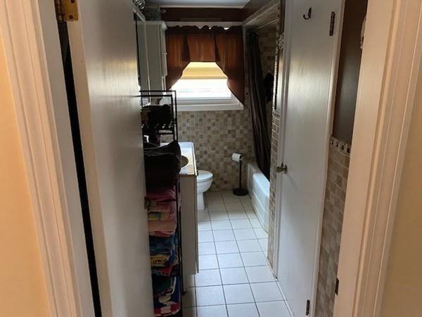38 Arkwright Road Webster, MA 01570 - Photo 8 of 23 Gallery Image 8
