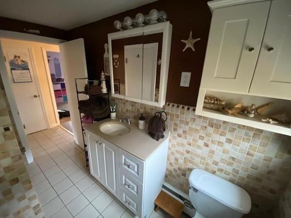 38 Arkwright Road Webster, MA 01570 - Photo 9 of 23 Gallery Image 9