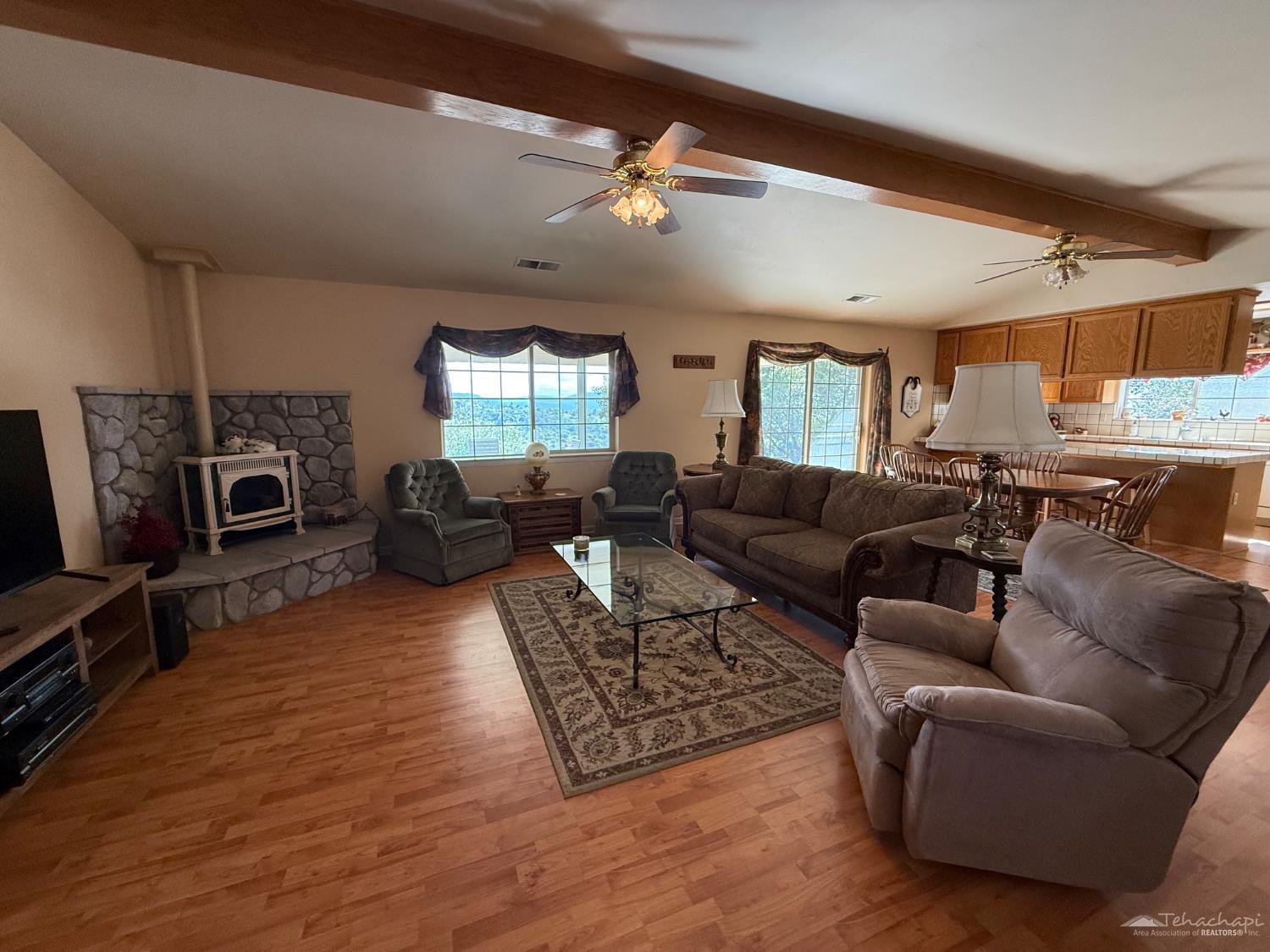 19301 Jacks Hill Road Tehachapi, CA 93561 - Photo 7 of 61 Gallery Image 7