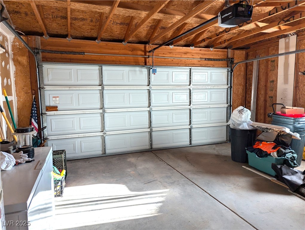2327 Iron Drive Ely, NV 89301 - Photo 46 of 52 Garage Interior
