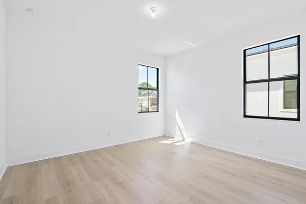 $9,750 | 13577 Artisan Circle, Palm Beach Gardens, FL 33418