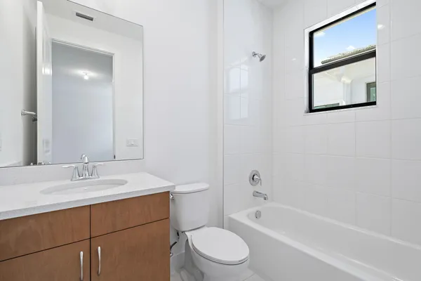 $9,750 | 13577 Artisan Circle, Palm Beach Gardens, FL 33418