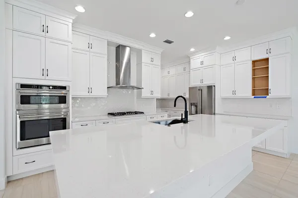 $9,750 | 13577 Artisan Circle, Palm Beach Gardens, FL 33418