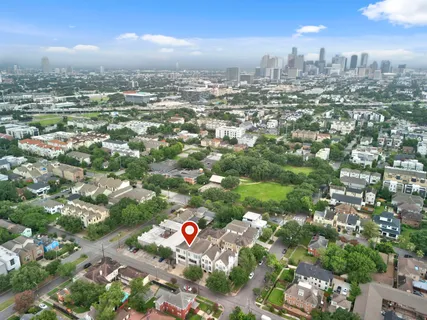 $699,000 | 1617 Wichita Street, Houston, TX 77004