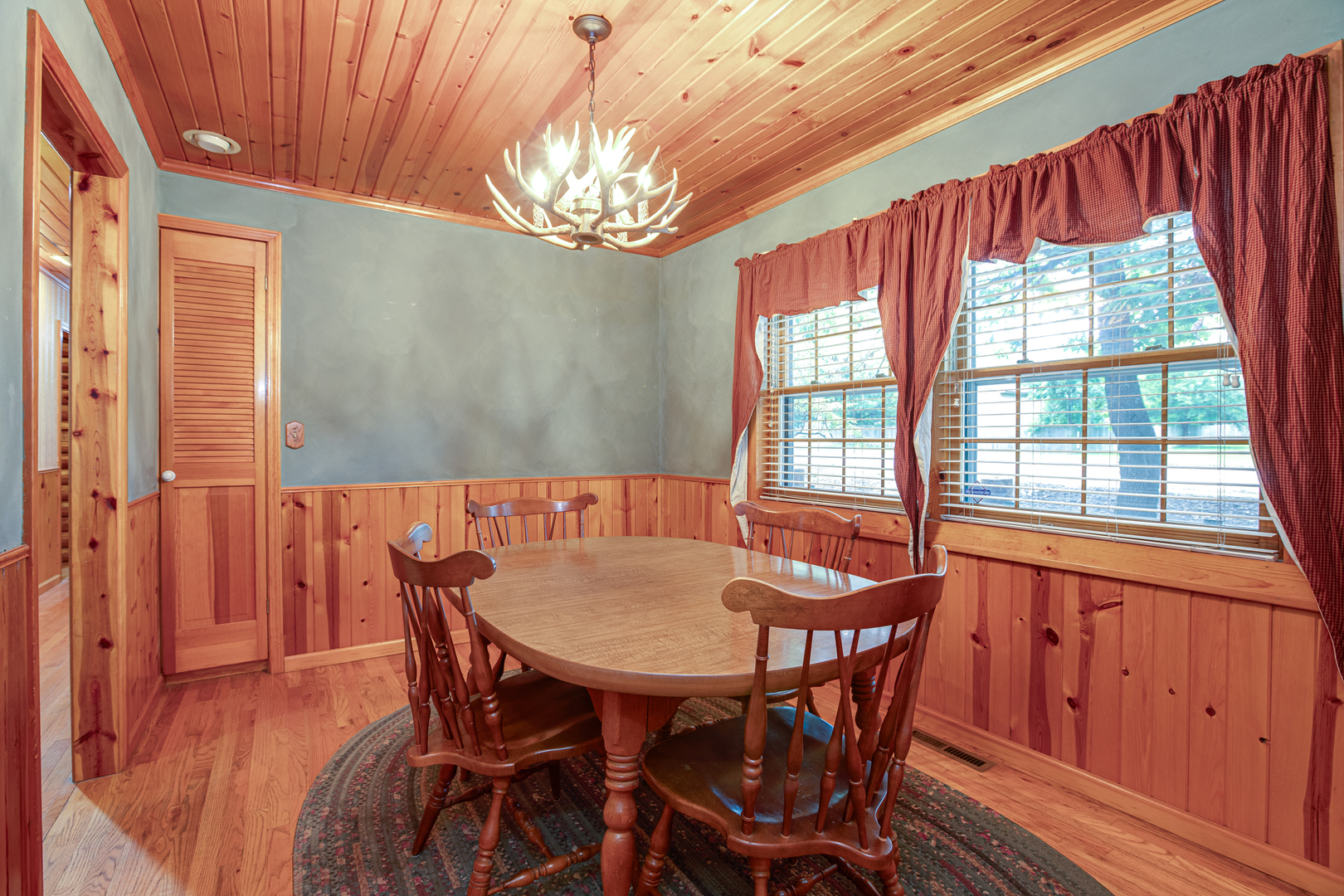 59 1n601 Route West Chicago, IL 60185 - Photo 7 of 21 Gallery Image 7