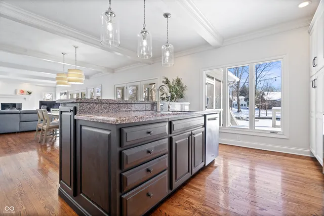 $1,575,000 | 9806 Gulfstream Court, Fishers, IN 46037