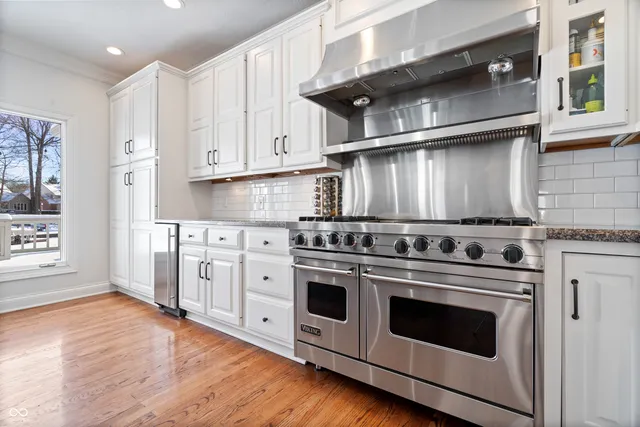 $1,575,000 | 9806 Gulfstream Court, Fishers, IN 46037