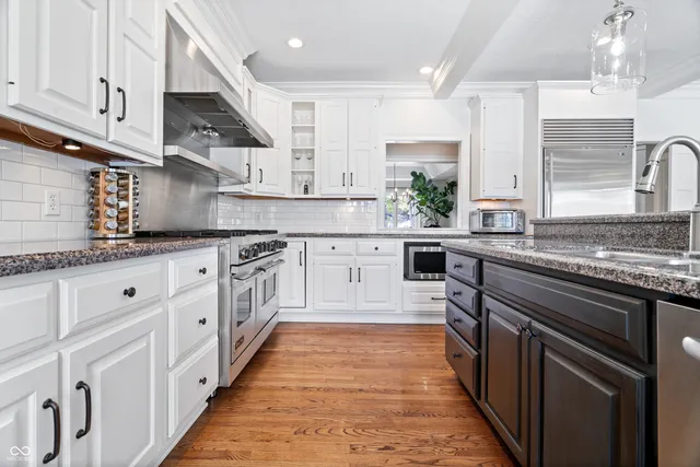 $1,575,000 | 9806 Gulfstream Court, Fishers, IN 46037