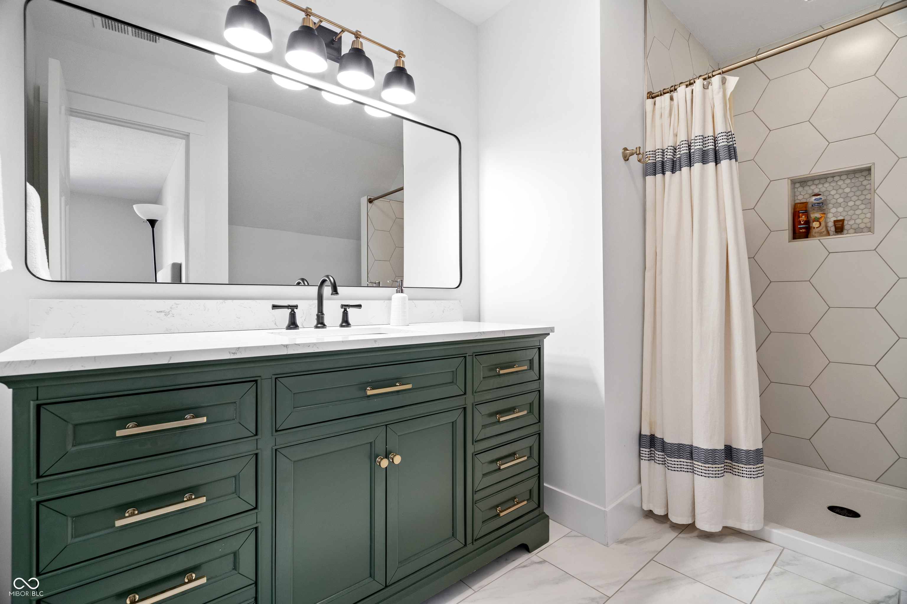 9806 Gulfstream Court Fishers, IN 46037 - Photo 41 of 59