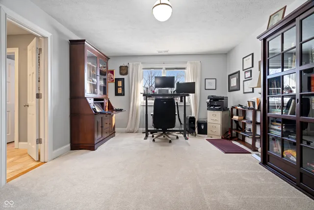 $1,575,000 | 9806 Gulfstream Court, Fishers, IN 46037