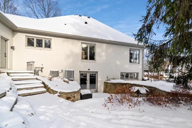 $1,575,000 | 9806 Gulfstream Court, Fishers, IN 46037