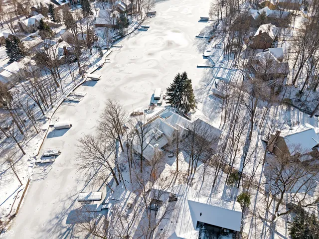 $1,575,000 | 9806 Gulfstream Court, Fishers, IN 46037