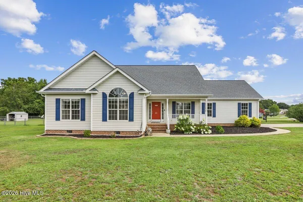 $279,900 | 211 Woodcroft Drive, Goldsboro, NC 27534