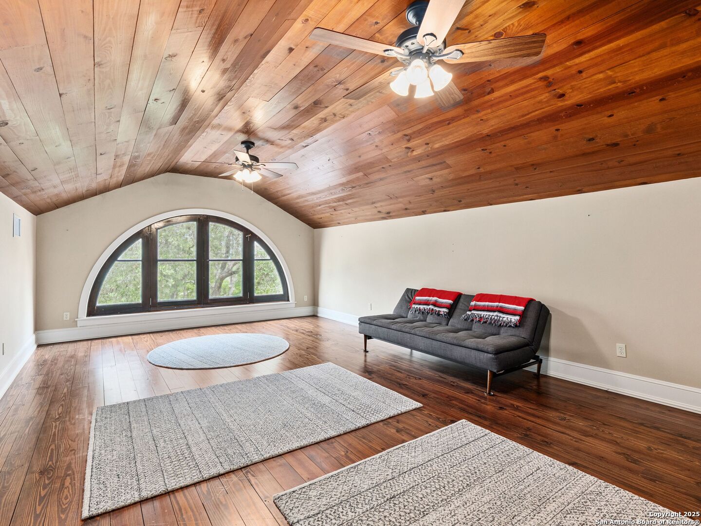 146-144 Ranger Creek Road Boerne, TX 78006 - Photo 47 of 50 a living room with furniture and a wooden floor