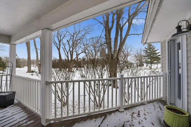 $840,000 | 60 Holiday Point Road, North Hero, VT 05474