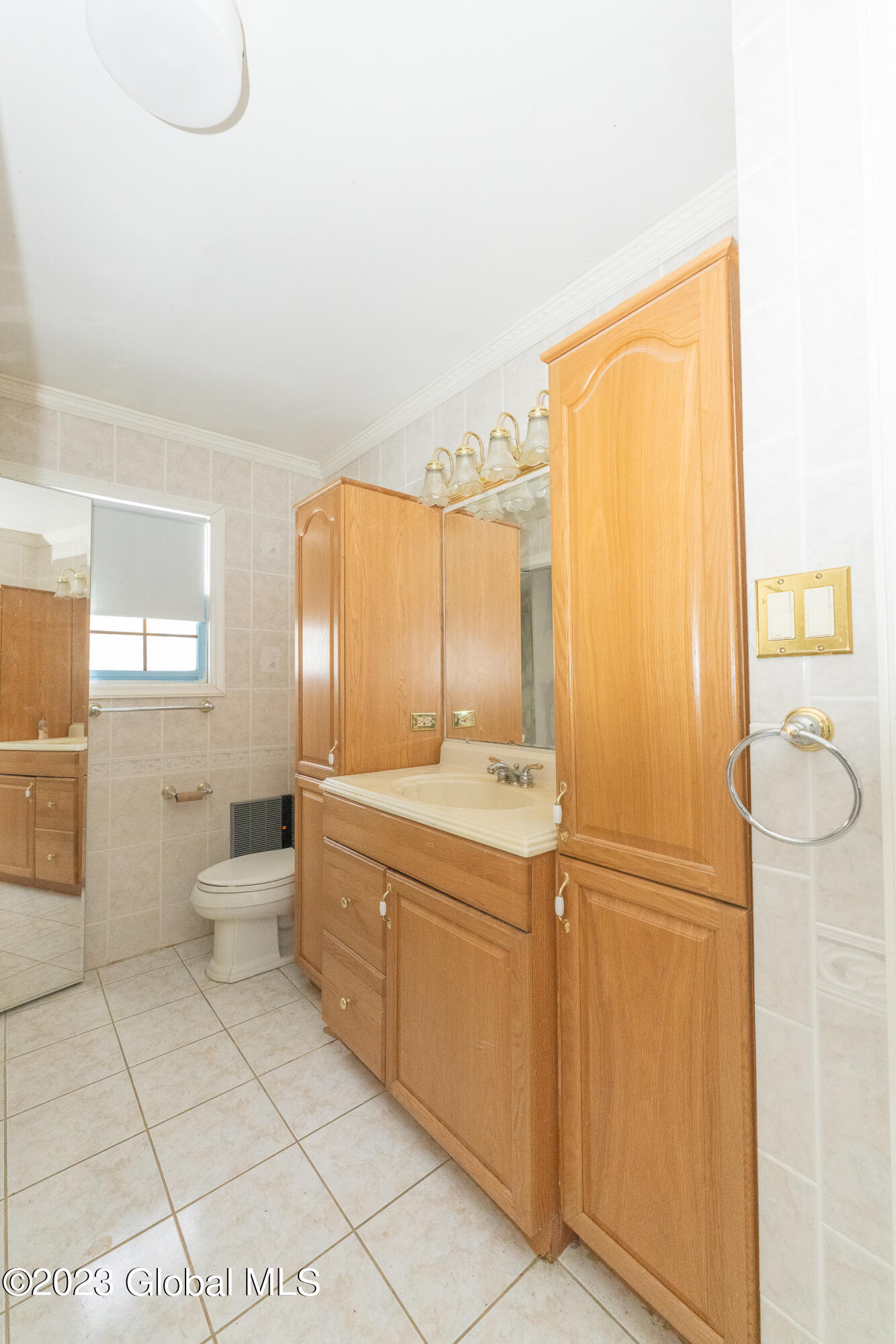 11 Weatherwax Road Poestenkill, NY 12198 - Photo 11 of 33 6 Bath 1