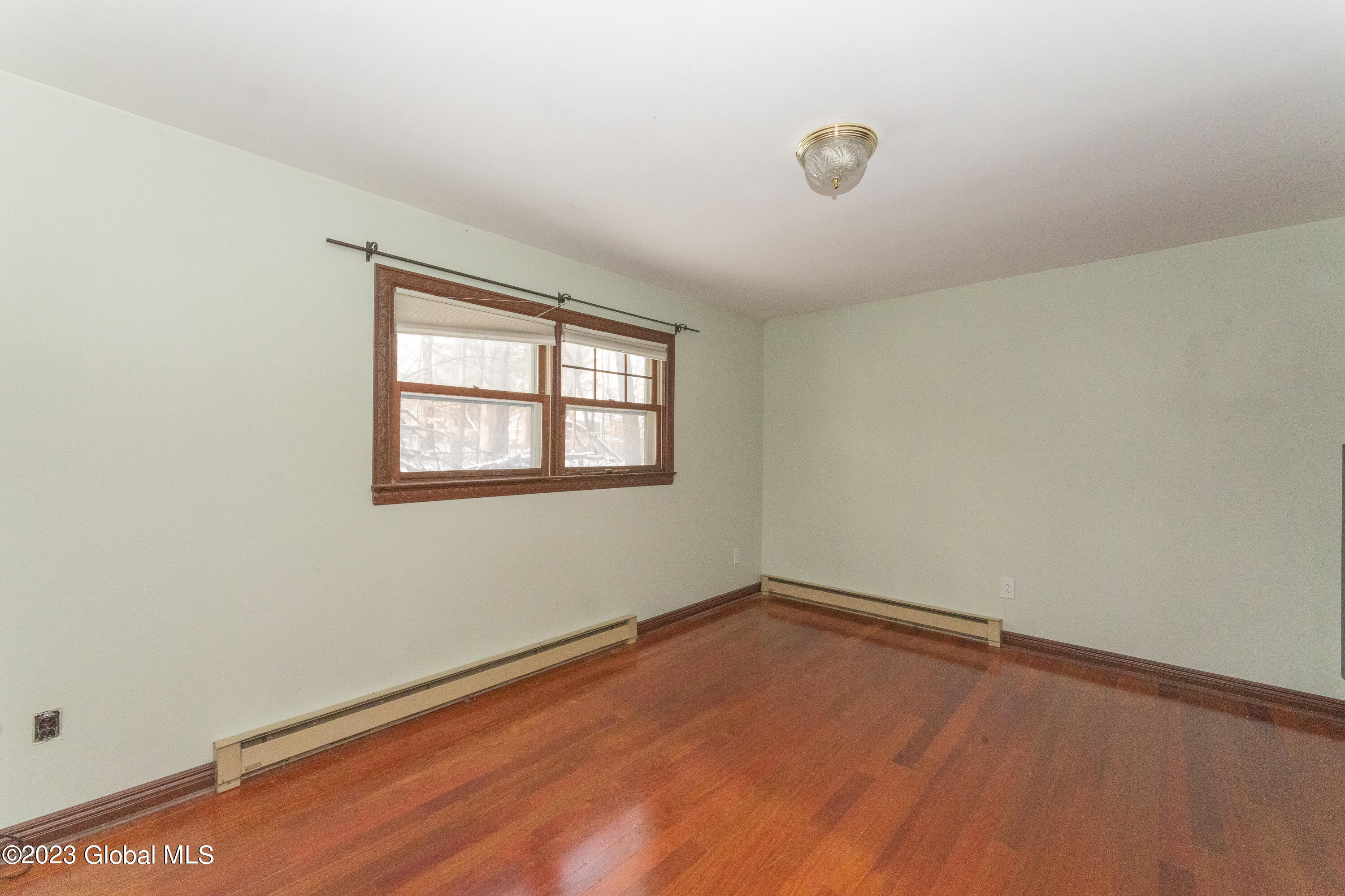 11 Weatherwax Road Poestenkill, NY 12198 - Photo 13 of 33 4 Master 1
