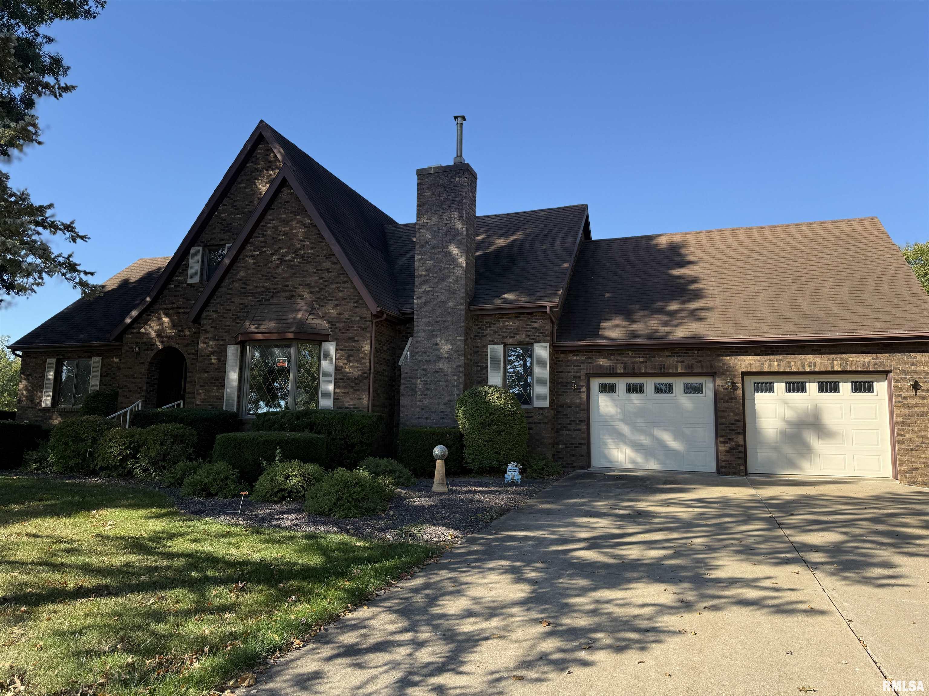 14850 Ray Road Rushville, IL 62681 - Photo 1 of 78