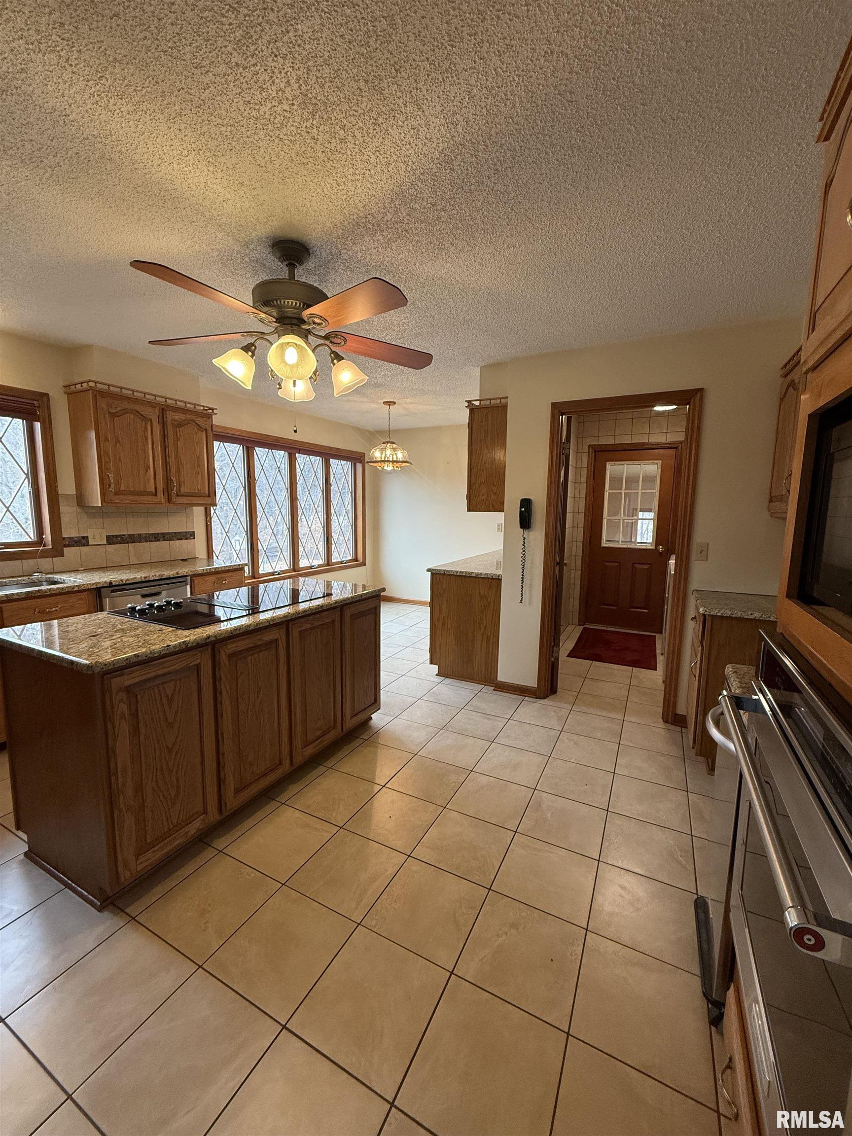 14850 Ray Road Rushville, IL 62681 - Photo 24 of 78