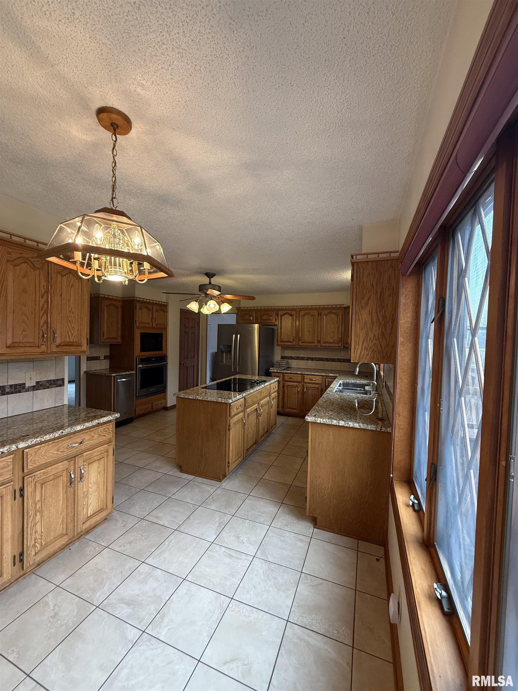 14850 Ray Road Rushville, IL 62681 - Photo 25 of 78