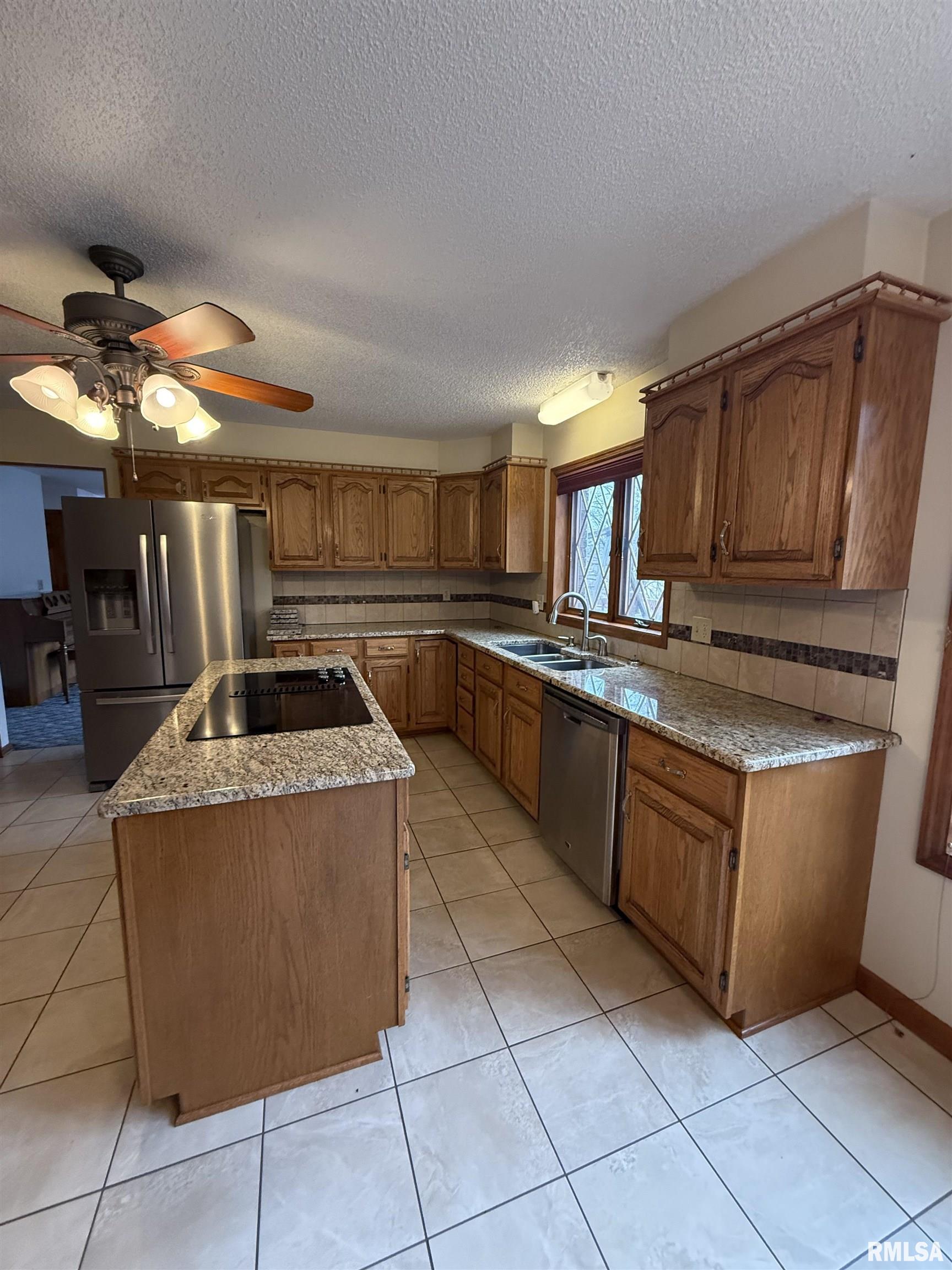 14850 Ray Road Rushville, IL 62681 - Photo 33 of 78