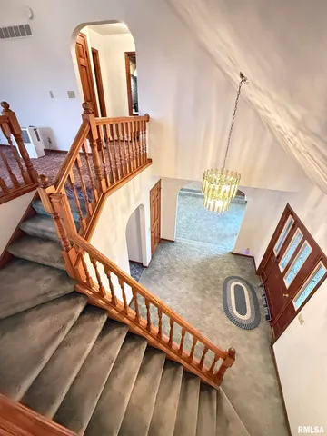 $325,000 | 14850 Ray Road, Rushville, IL 62681