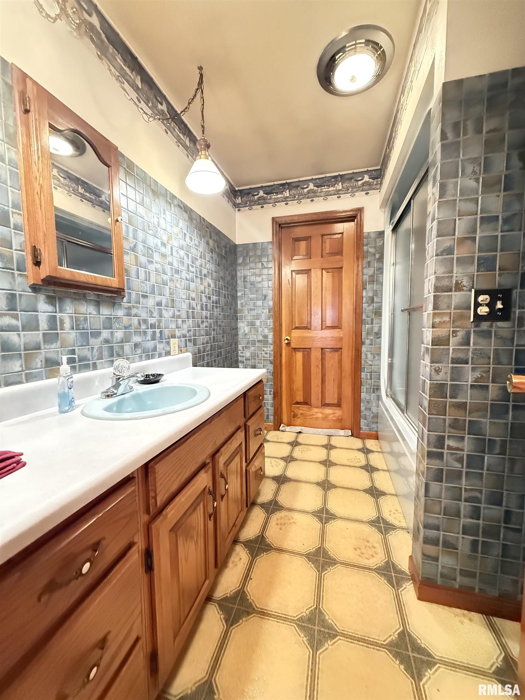 14850 Ray Road Rushville, IL 62681 - Photo 51 of 78