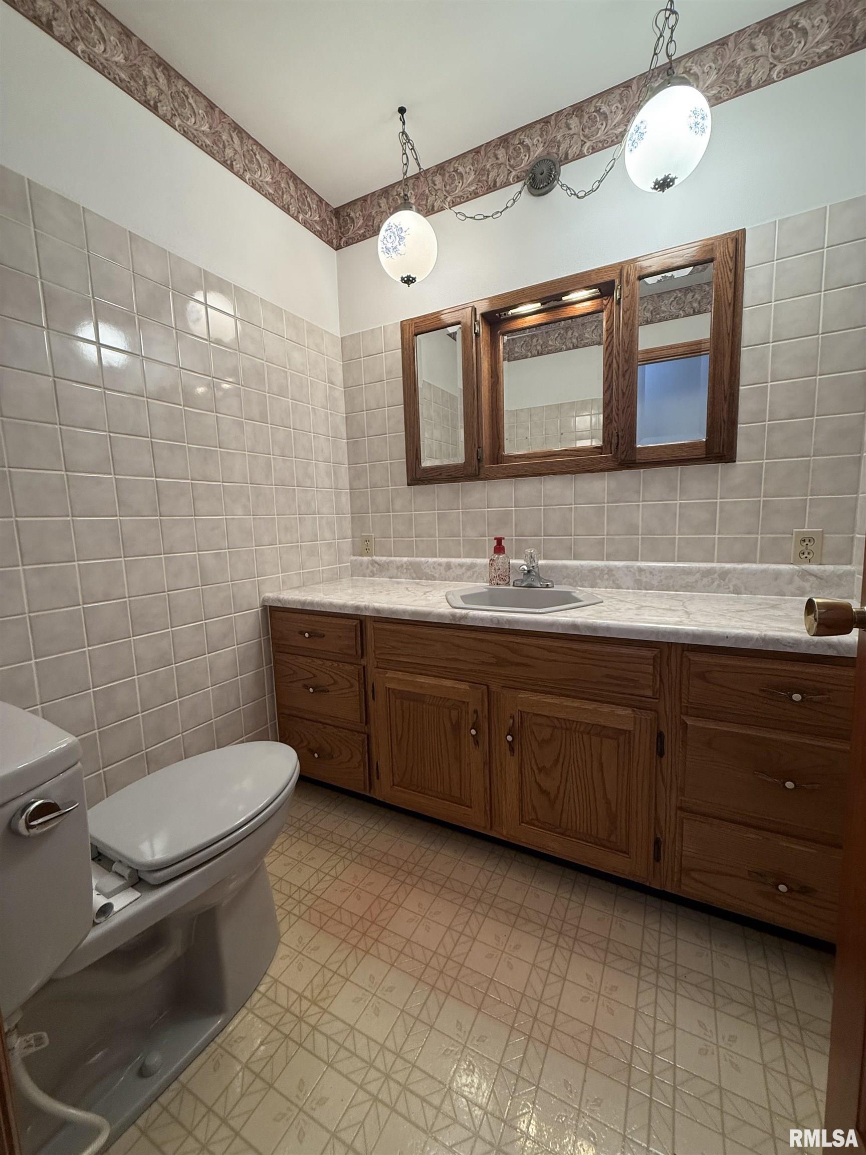 14850 Ray Road Rushville, IL 62681 - Photo 52 of 78