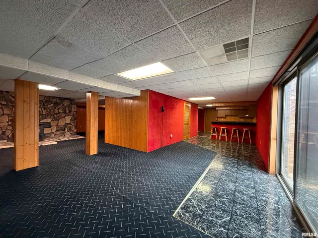 $325,000 | 14850 Ray Road, Rushville, IL 62681