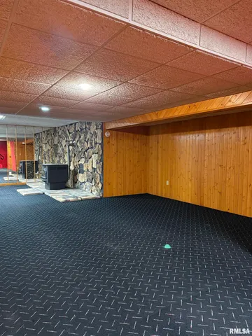 $325,000 | 14850 Ray Road, Rushville, IL 62681