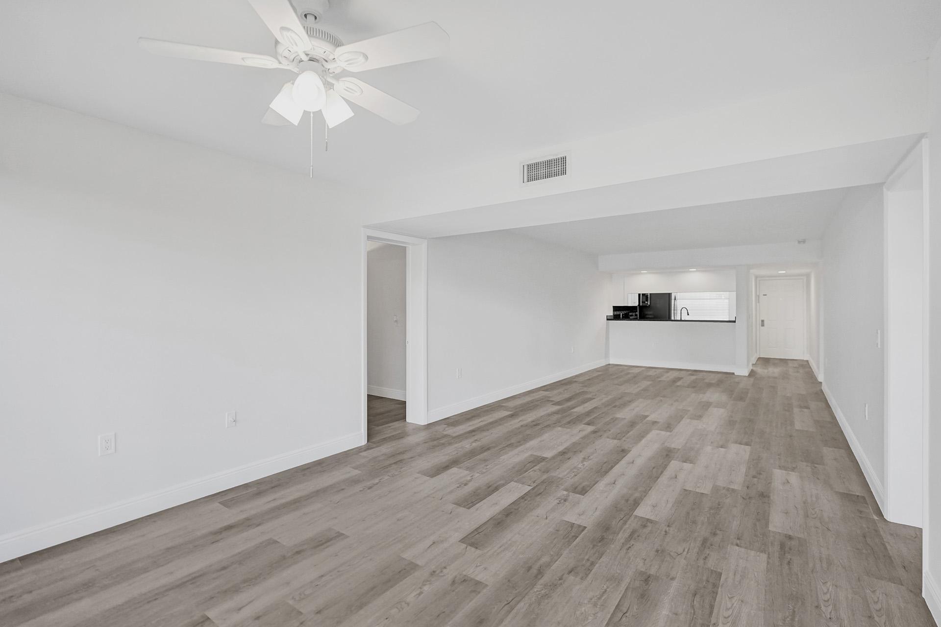 6061 Balboa Circle, Unit 103 Boca Raton, FL 33433 - Photo 21 of 34 DSC03393