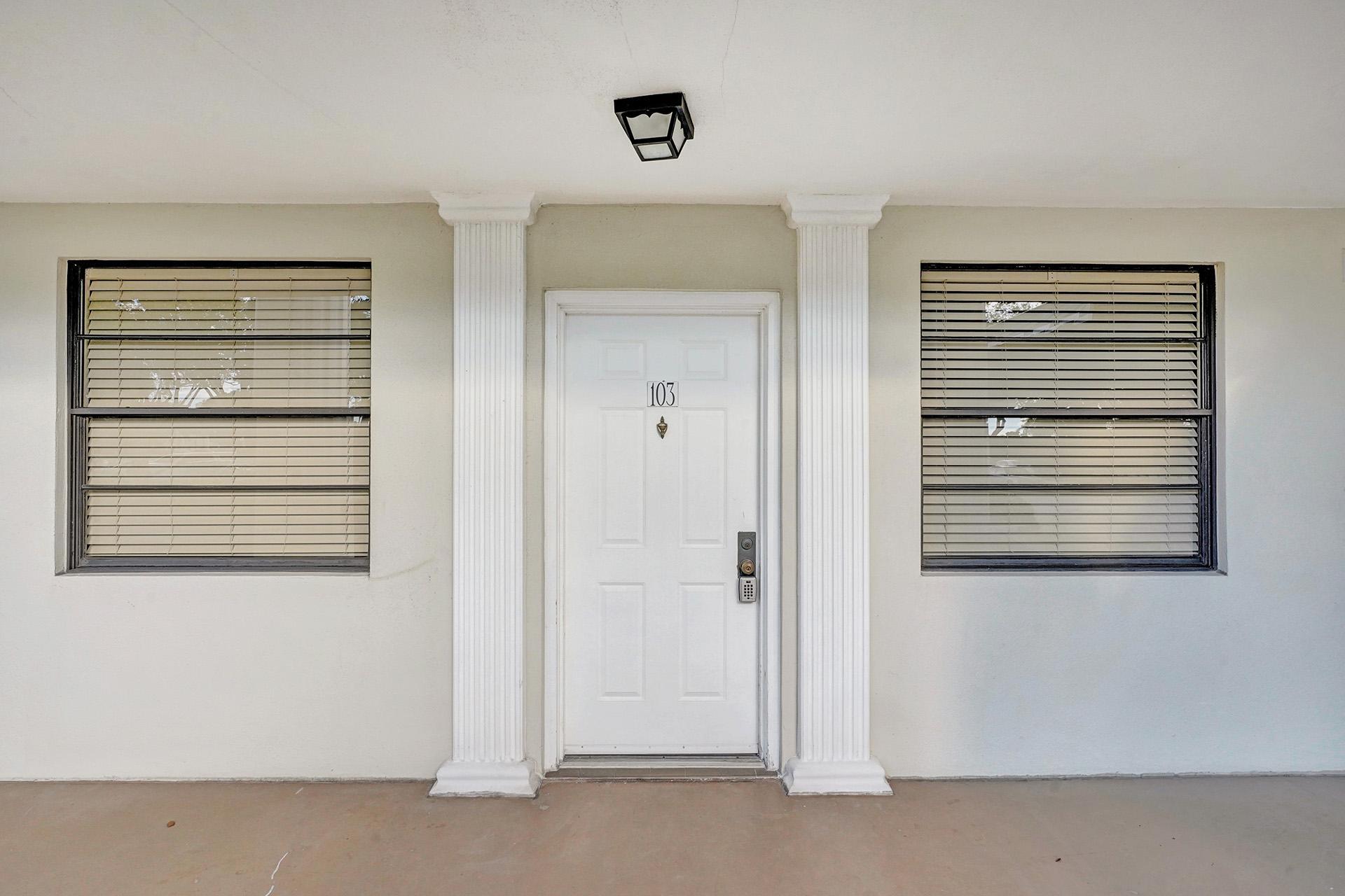 6061 Balboa Circle, Unit 103 Boca Raton, FL 33433 - Photo 4 of 34 DSC03342