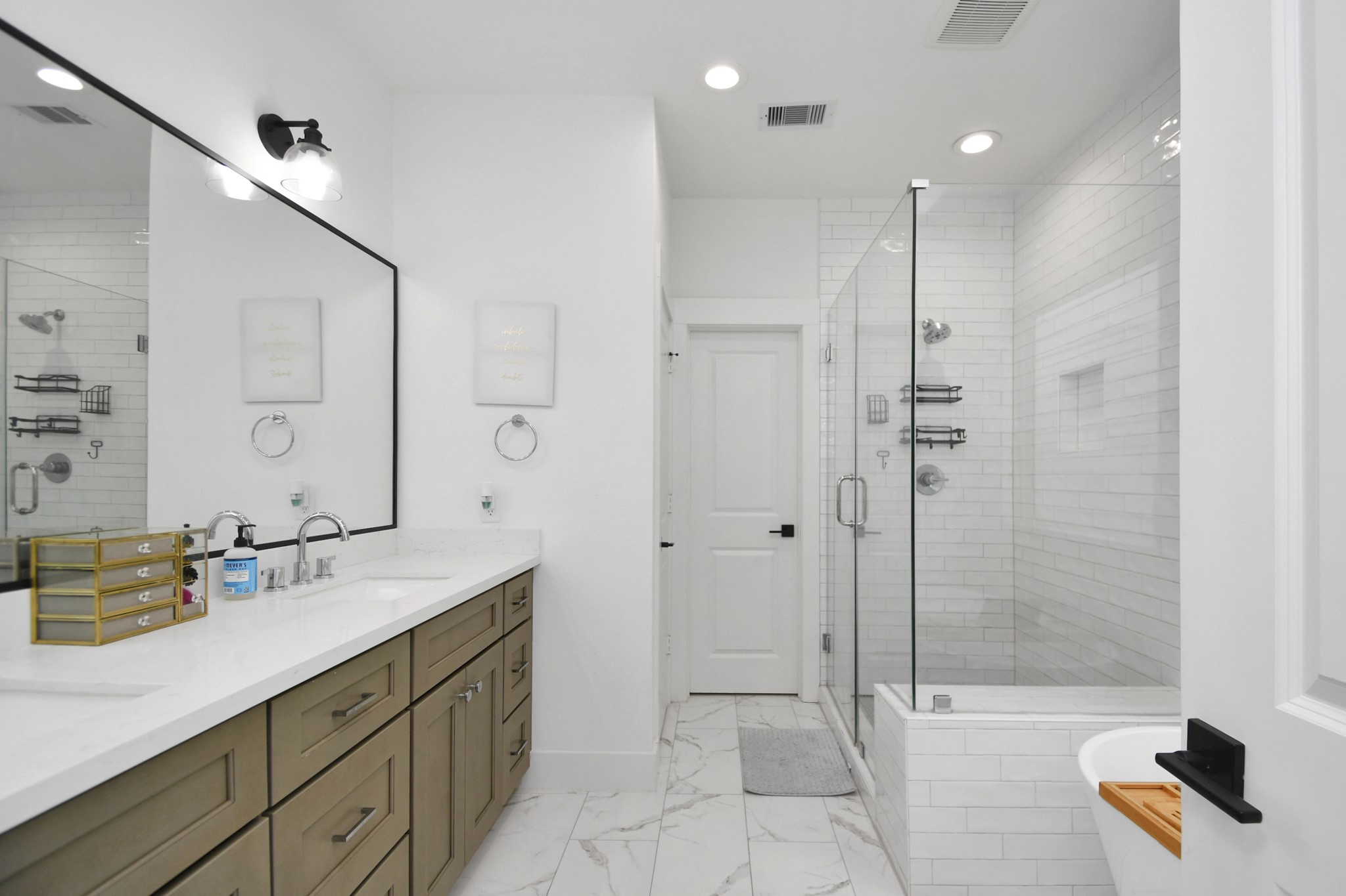 2015 Cochran Street Houston, TX 77009 - Photo 25 of 38