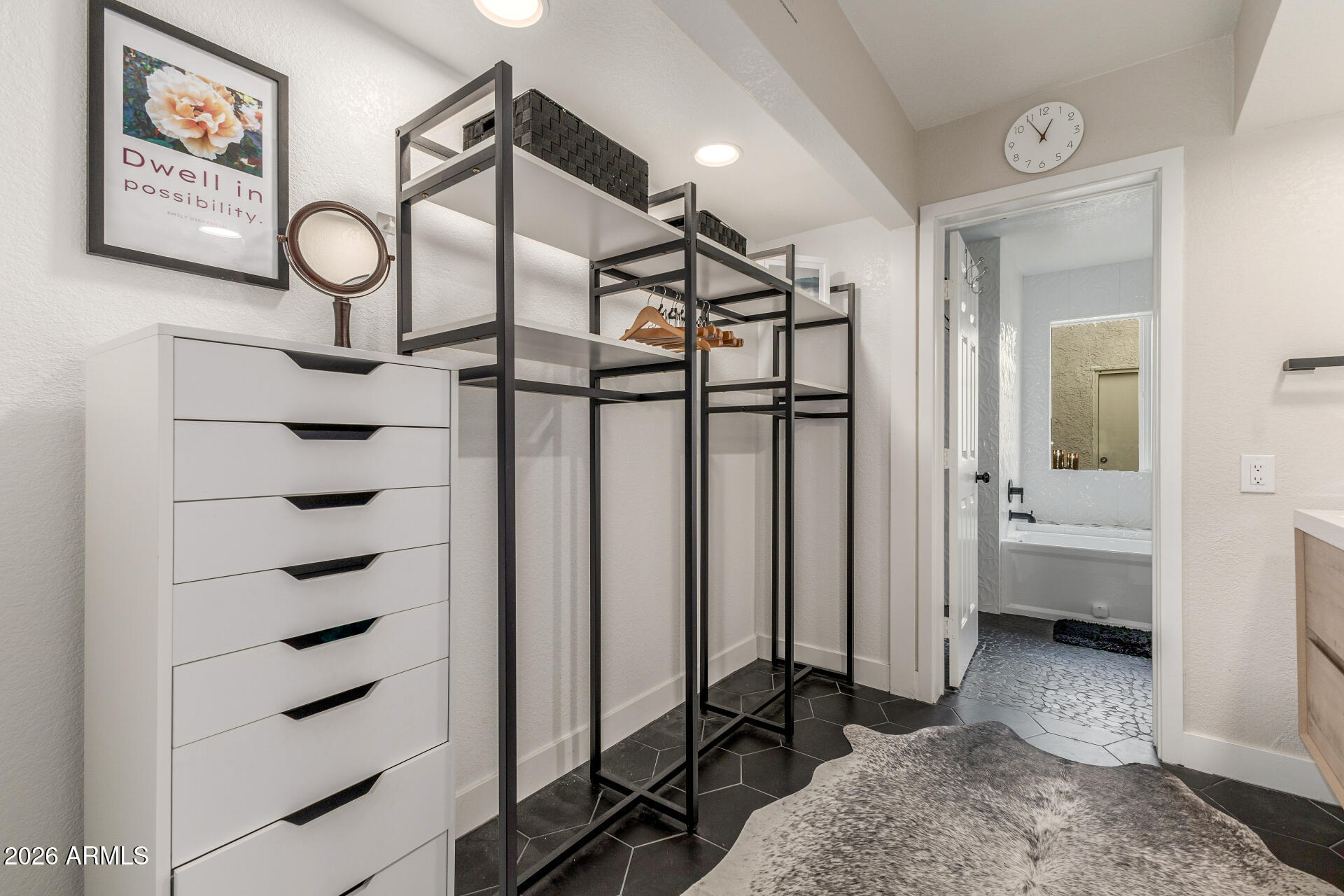 11629 North 40th Way Phoenix, AZ 85028 - Photo 24 of 47