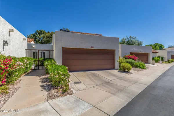$850,000 | 11629 North 40th Way, Phoenix, AZ 85028