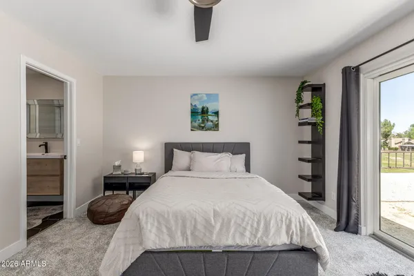 $850,000 | 11629 North 40th Way, Phoenix, AZ 85028