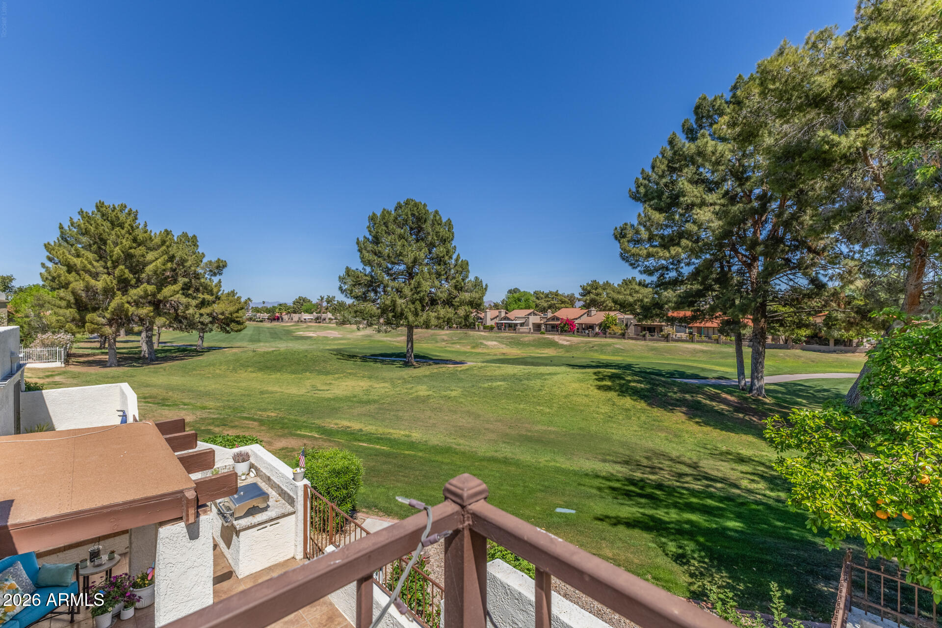11629 North 40th Way Phoenix, AZ 85028 - Photo 37 of 47 a view of a lake with houses
