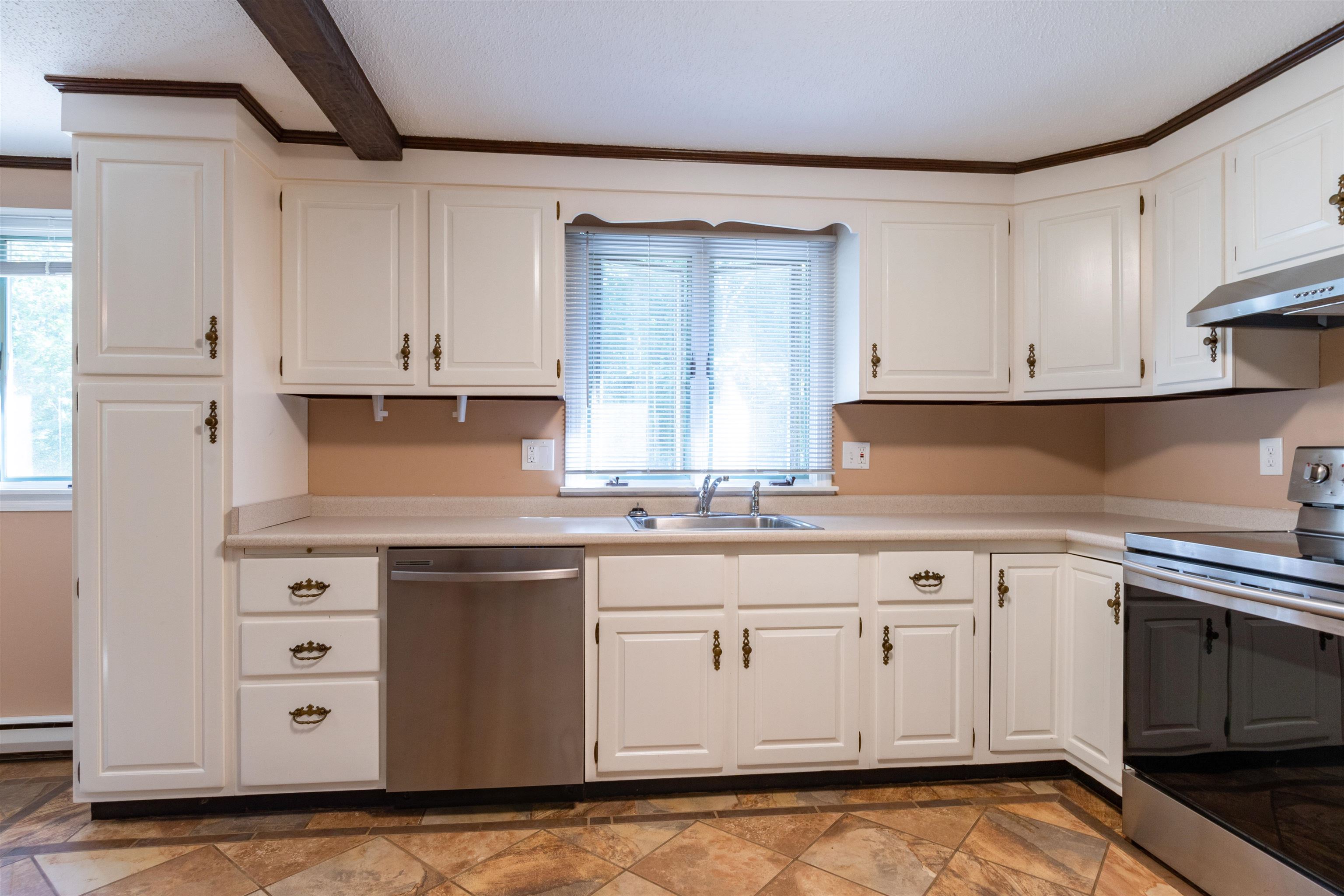 2 Fox Den Road Hollis, NH 03049 - Photo 14 of 26