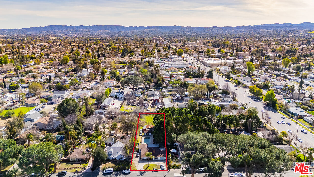 19228 Arminta Street Reseda, CA 91335 - Photo 2 of 7