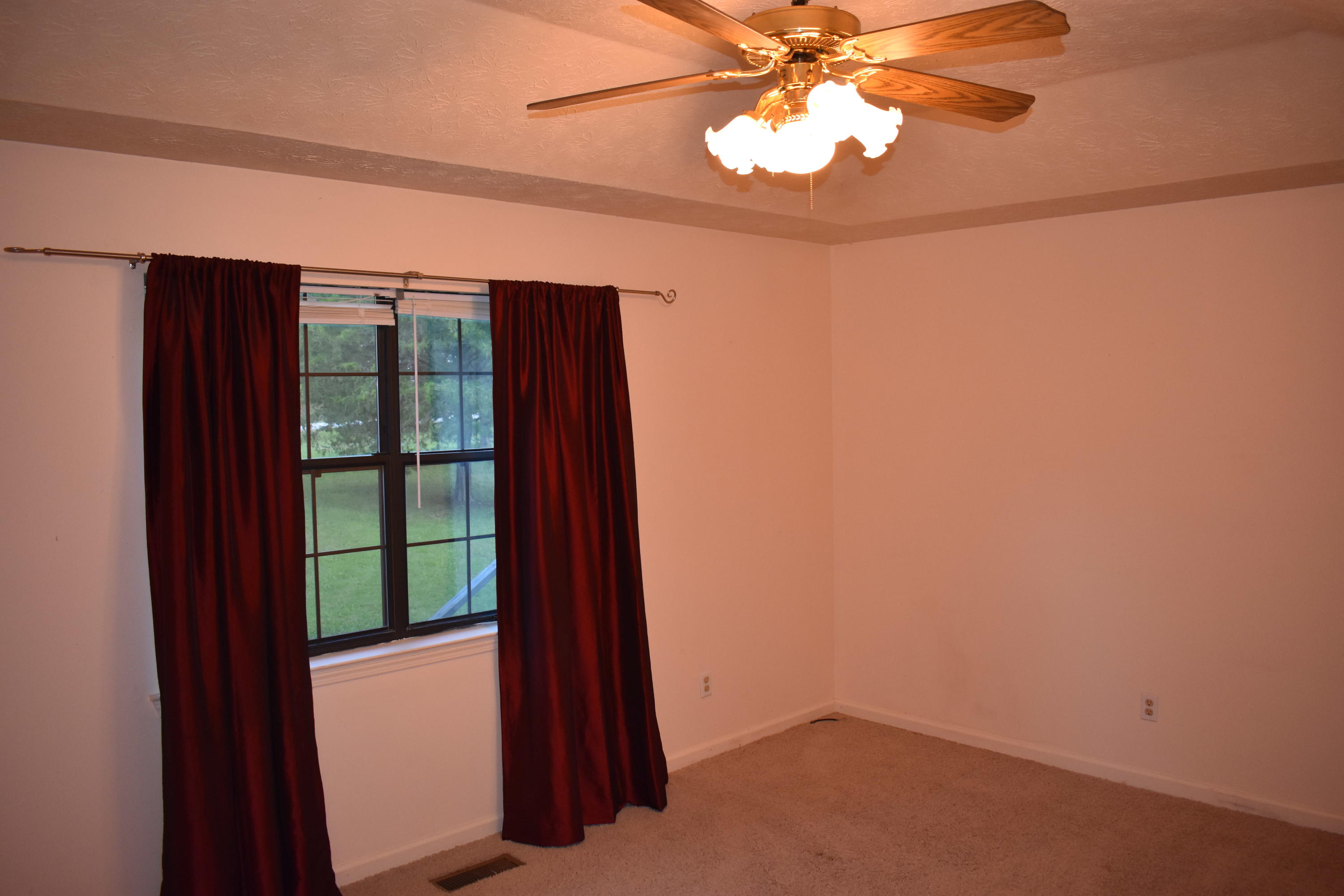 6089 River Road Decatur, TN 37322 - Photo 14 of 48 DSC_1204