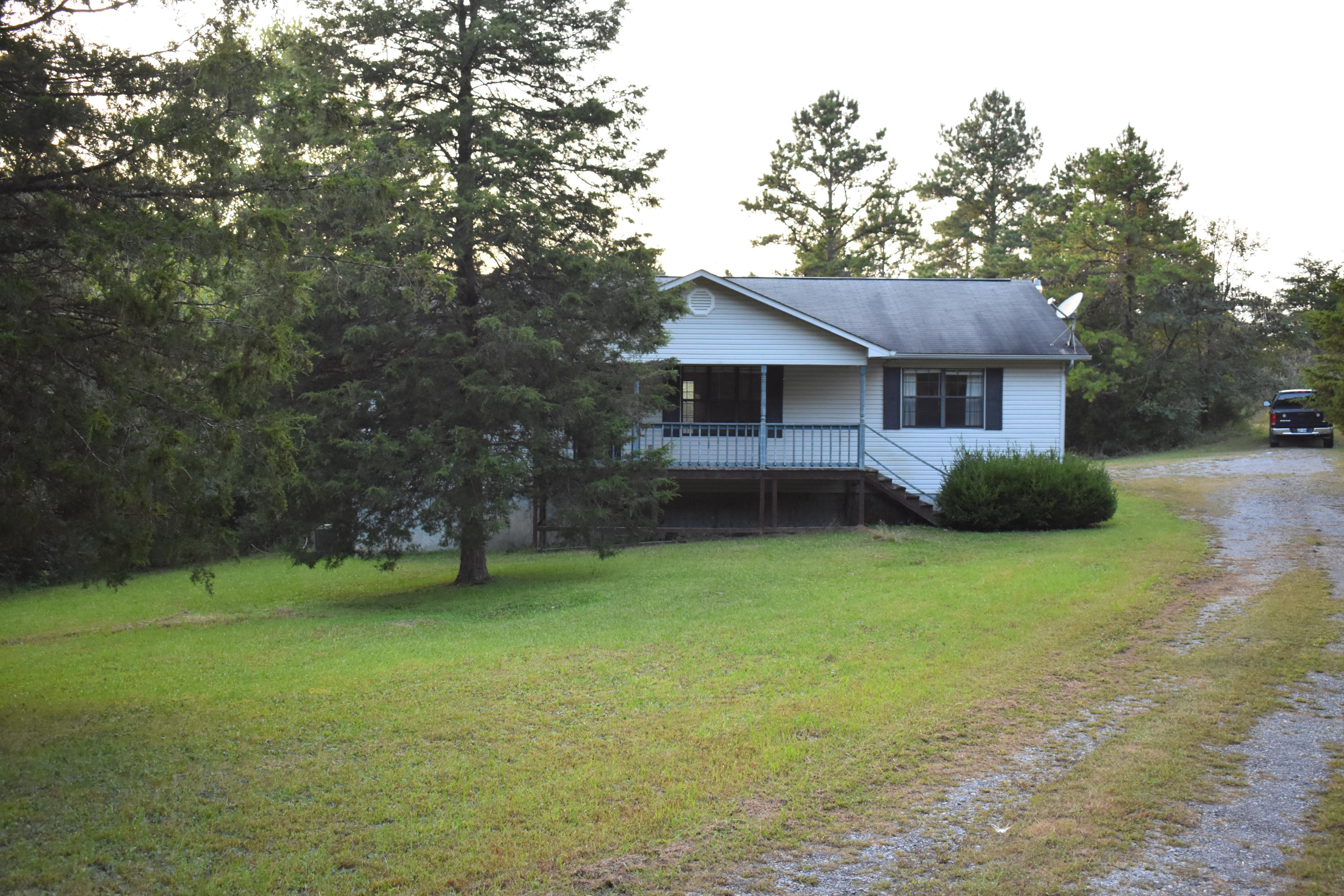 6089 River Road Decatur, TN 37322 - Photo 27 of 48 DSC_1139