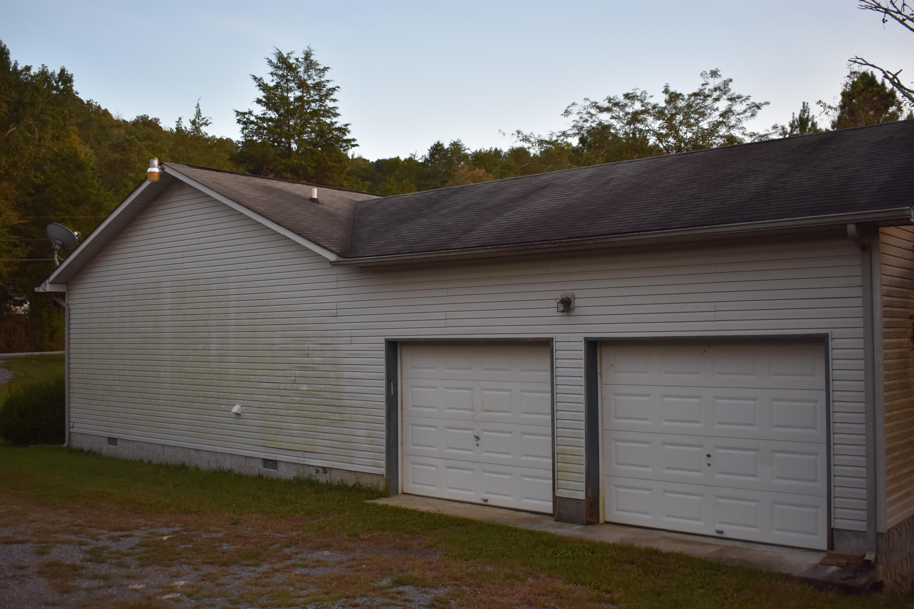 6089 River Road Decatur, TN 37322 - Photo 33 of 48 DSC_1151